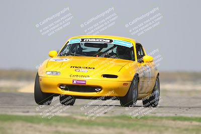 media/Oct-25-2025-CalClub SCCA (Sat) [[34c778dfbe]]/Group 4/Qualifying/